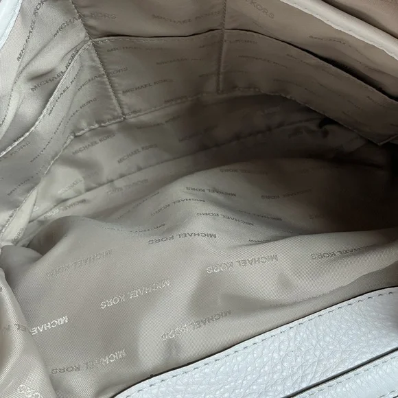 Michael Kors Raven White Silver Floral Flower Stud Shoulder Hand Bag Leather - Picture 10 of 15